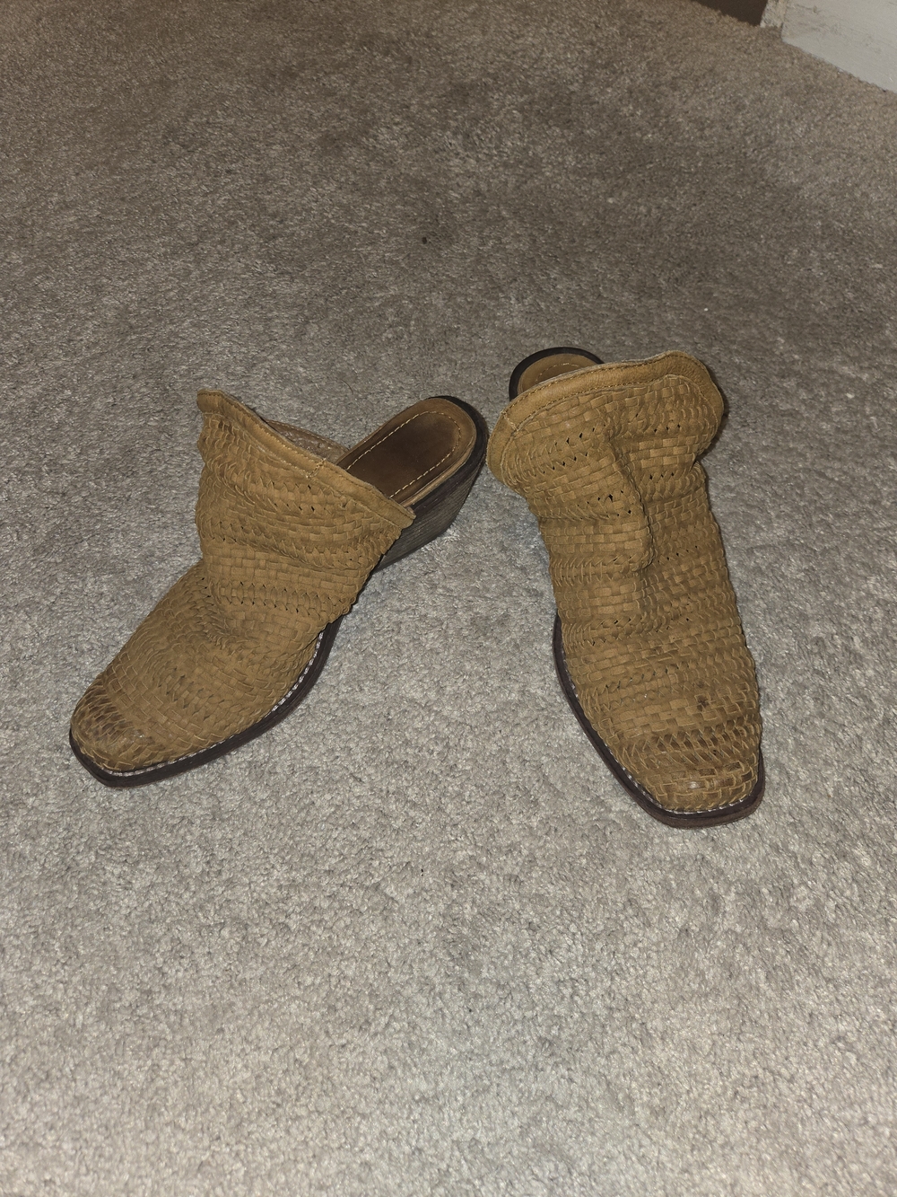 Jeffrey Campbell Woven Tan Mule Heels